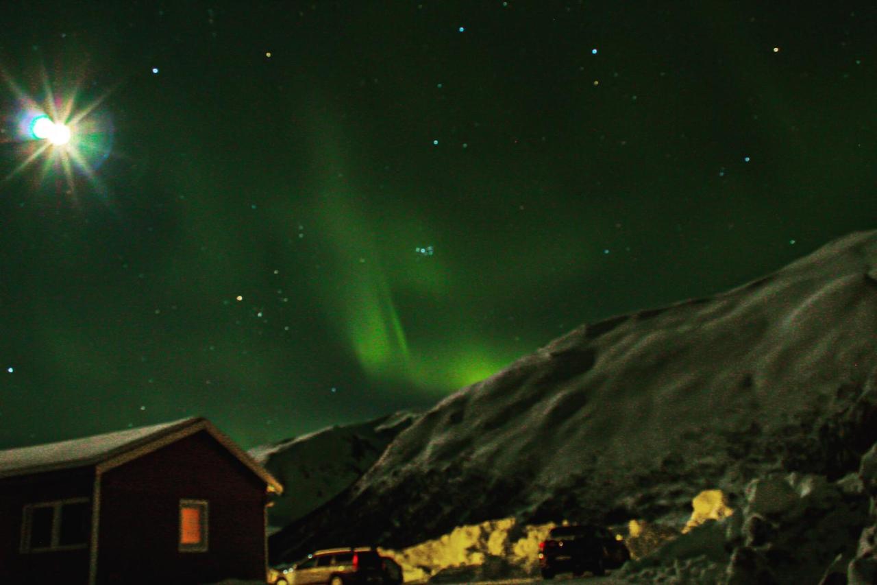 Melishome: Aurora Observatory Tromso Luaran gambar